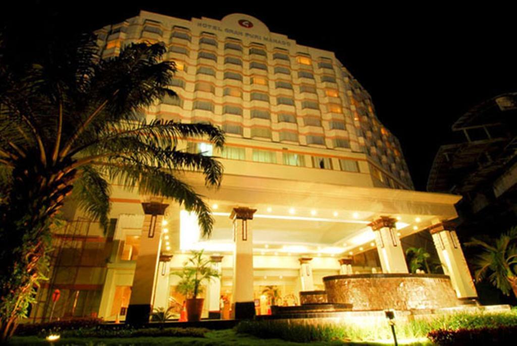 Hotel Gran Puri Manado Exteriör bild